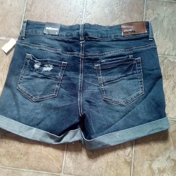 NWT Supercute Dollhouse Shorts - Picture 2 of 5